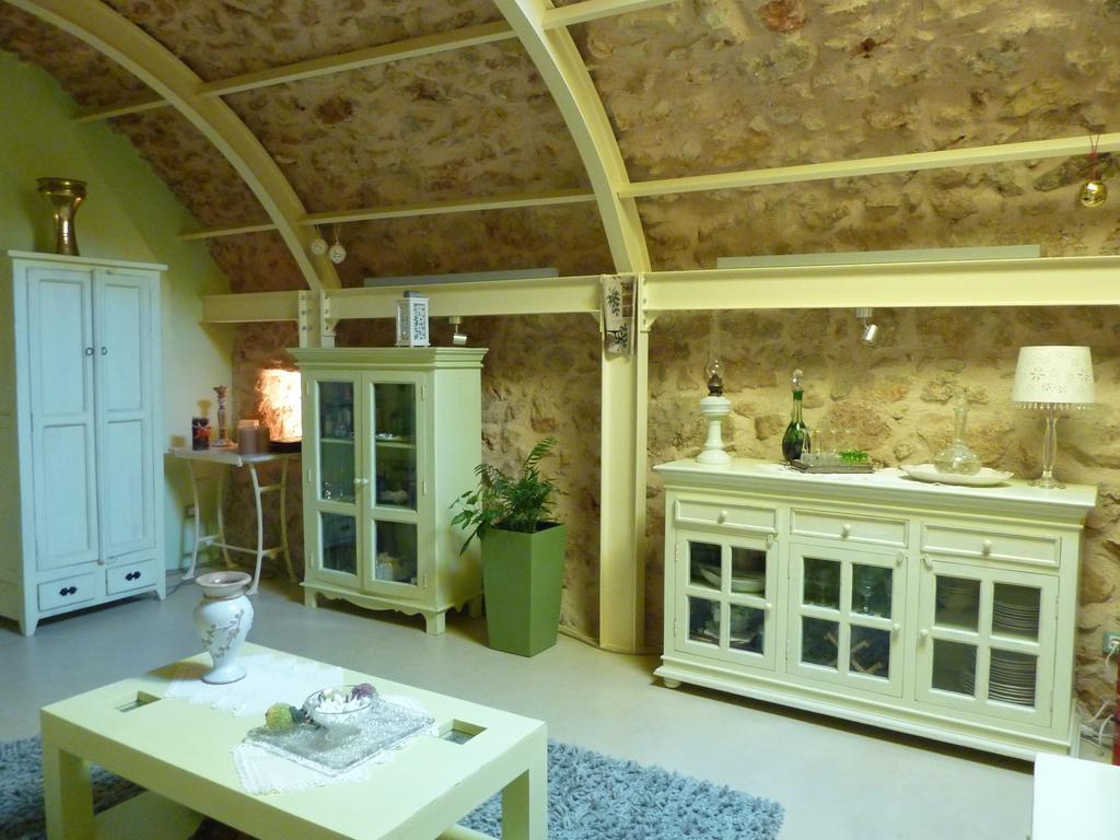 St. George Sykoussis Traditional Residence Agios Georgios Sykousis 객실 사진