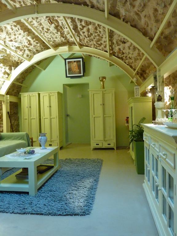 St. George Sykoussis Traditional Residence Agios Georgios Sykousis 객실 사진